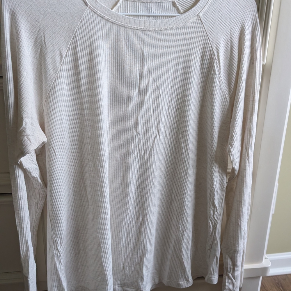 Aerie Cream Long Sleeve Tee